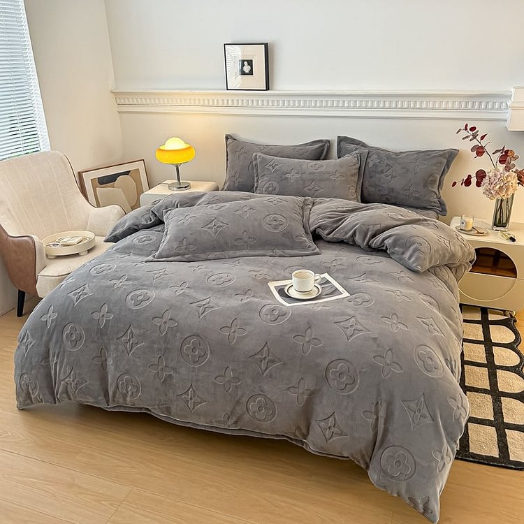 4-Piece Bedding Set Duvet Cover, Pillowcases & Fitted Sheet
