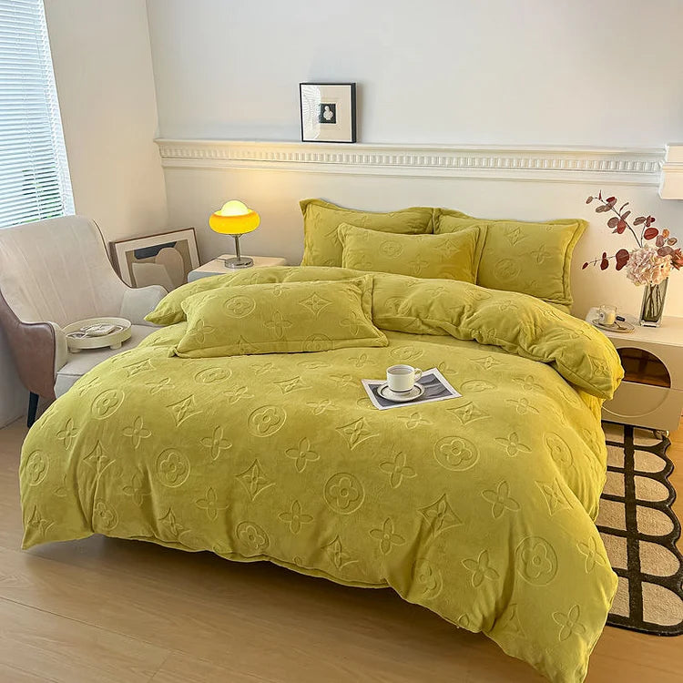 4-Piece Bedding Set Duvet Cover, Pillowcases & Fitted Sheet